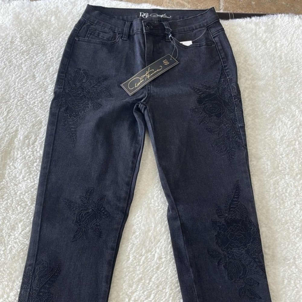 DG2 by Diane Gilman Classic Stretch Embroidered Jean